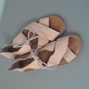 Lucky Brand Sandals